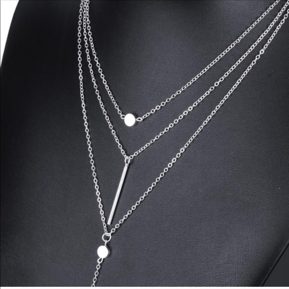 LAST 1! 3-Layer Dainty Necklace in Silver Tone - Picture 2 of 4